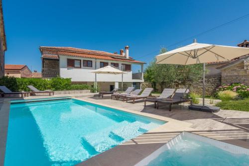 Villa with Private Pool