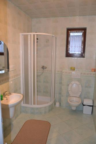 Privat Nela