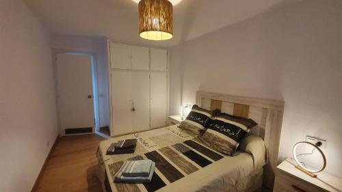  Xia Apartaments con acceso a piscina in Rialp