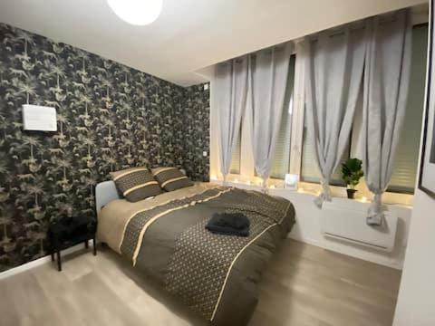 Studio Wifi Netflix 16m2 SuiteHome Cassel 1