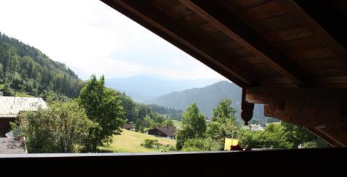Alpenhotel Bergzauber 1.9km von Roßfeldstraße entfernt