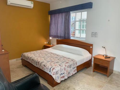 room detail thumbnail 0