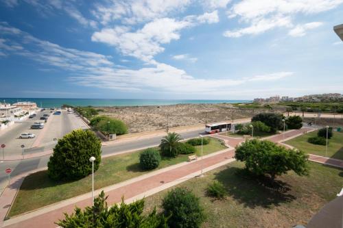 Apartment with Sea View image 4