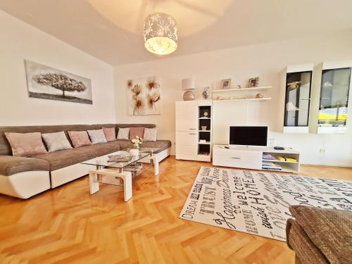 Beach Apartment Ivana - image 8