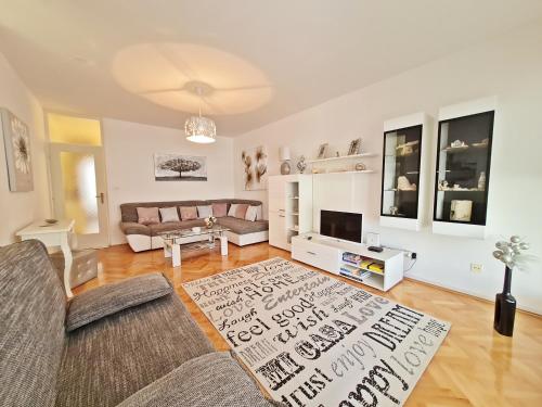 Beach Apartment Ivana - image 13
