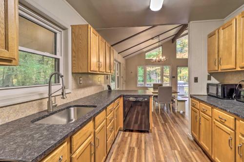 Poconos Home with Hot Tub Walk to Lake Harmony - image 6