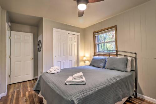 Poconos Home with Hot Tub Walk to Lake Harmony - image 14