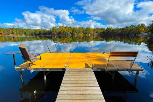 Arbor Vitae Home with Game Room - Snowmobiles Welcome - image 38