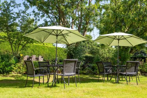 Kert, Bridleways Guesthouse & Holiday Homes in Forest Town