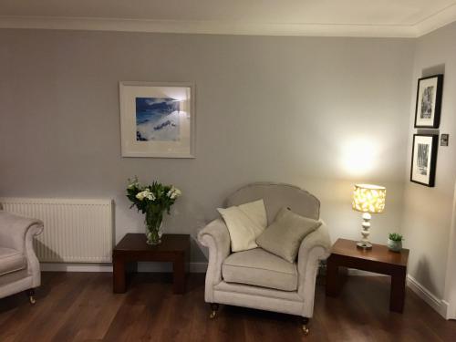 One bedroom apartment in the west end of Glasgow Close to COP26