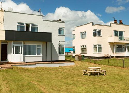 SEA VIEW - First Floor 3 bed apartment looking over Bridlington North Beach, Bridlington (fotografie 5)