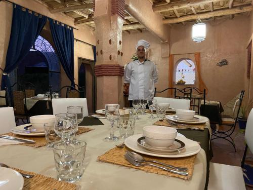 餐廳, Riad Paradise of Silence in 班哈都