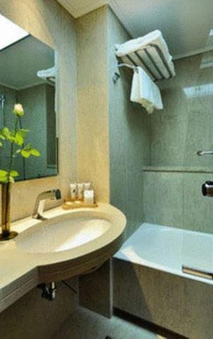 Galaxy City Center Hotel - image 7
