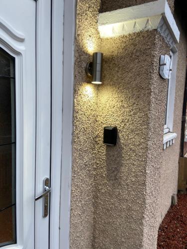 Cheerful One bedroom cottage with parking space., Glasgow (fotografie 9)