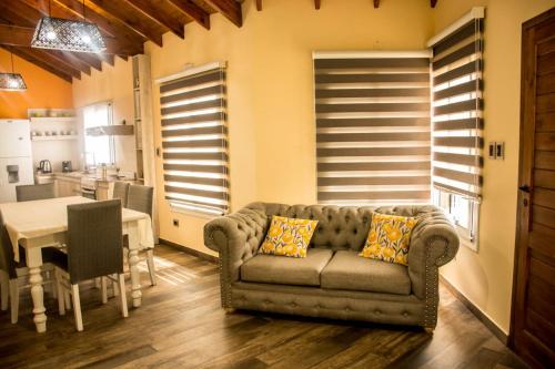 Cabañas Juan Pedro (Cabanas Juan Pedro) in Los Molles (San Luis)