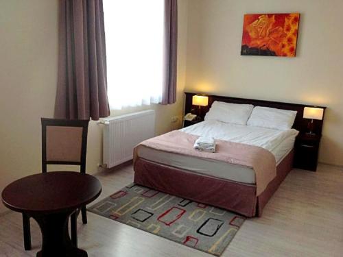 Hotel Feniks - image 4