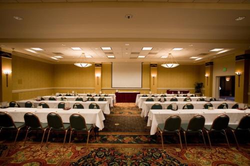 FairBridge Inn, Suites & Conference Center  Missoula