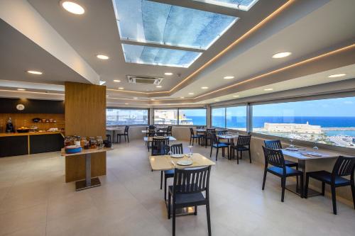 Marin Dream Hotel - image 2
