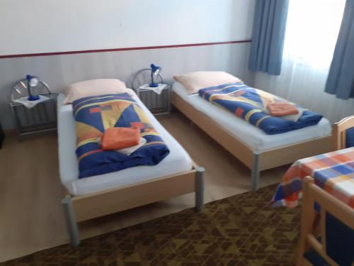 HappyHostel Room Type - Standard Apartment with Private Bathroom