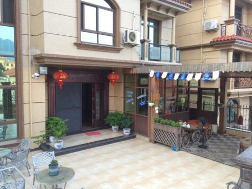Boat Boss Homestay