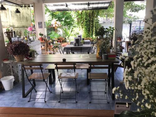 ห้องอาหาร, บ้านสวนดาว วัดอรุณ (Baan Suandao Wat Arun) near หน่วยบัญชาการนาวิกโยธิน กองทัพเรือ