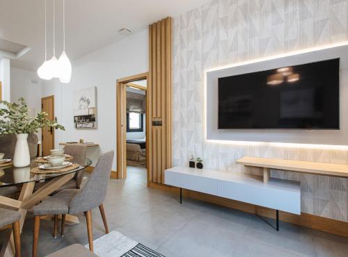 Guadalupe 15 by Magno Apartments 4
