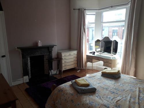 Traditional House near Liverpool city centre near New Beijing Chippy