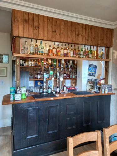 Food and beverages, The Tushielaw Inn in Chapelhope