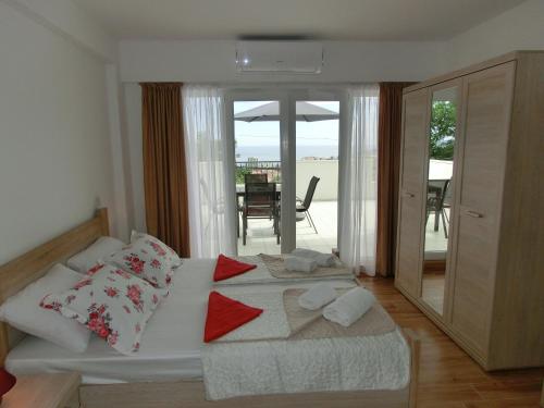 Villa Slovenika Apartments - image 10