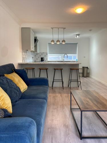 Ideal for COP26 - Stunning 3 Bed Luxury Apartment