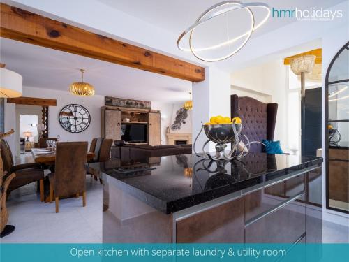 Konyha, Villa Eliana by HMR Holidays in Pinar del Advocat