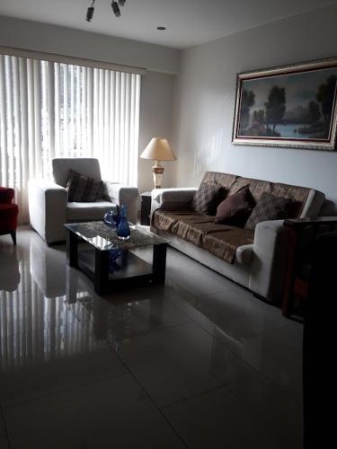 Habitacion amoblada en Valle Hermoso - Surco