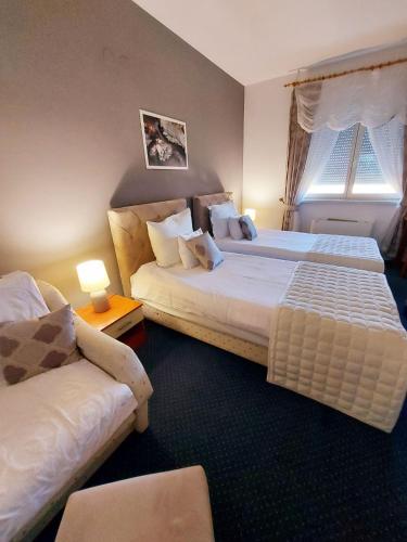 Hotel Villa Valpovo in Beli Manastira