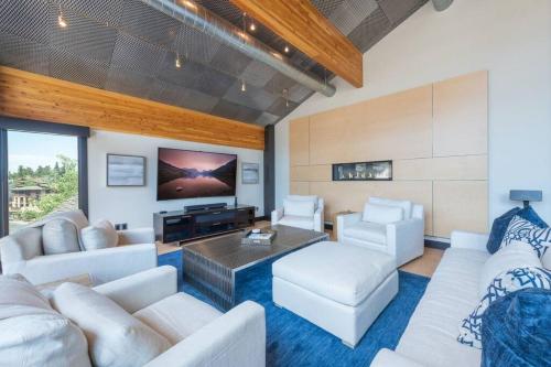 Apartment image 10