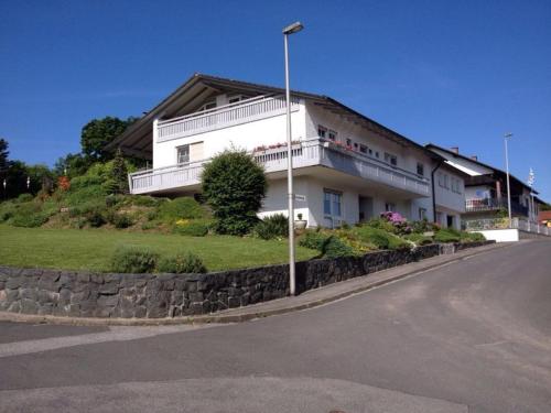 Gästehaus Stapf - Apartment - Oberaurach