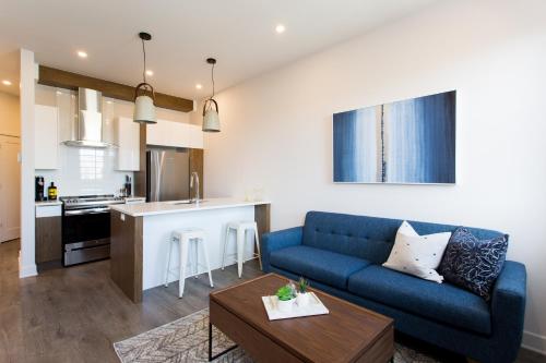 Perfectly Located Mile End 2 Bdr Unit by Den Stays