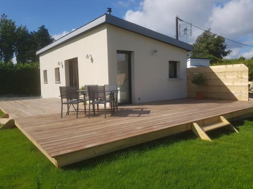 Petite maison plain-pied, proche des plages - Pleuven