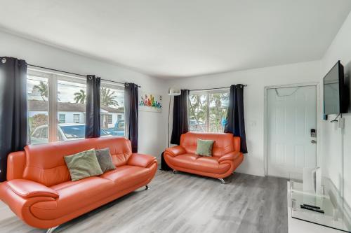 Tropical Getaway/ Stunning 2BR Gem