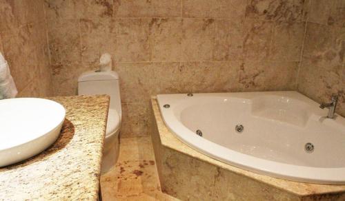 Two-Bedroom Apartment room in Cozy and Luxurious 2 bedroom apartment