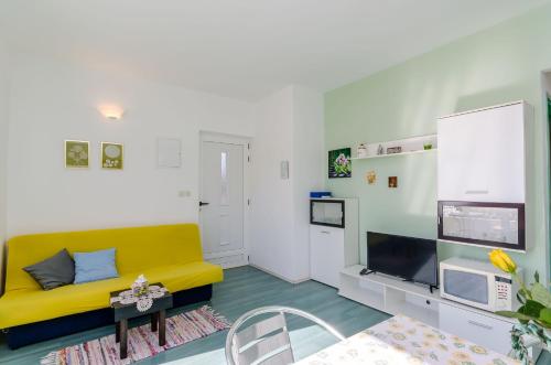 Apartments Zdenka - image 6