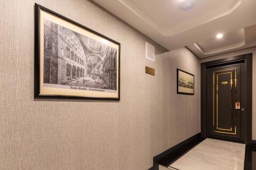 SALA SUITES - image 10