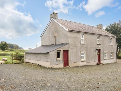 Shaws Hill Farmhouse - image 8