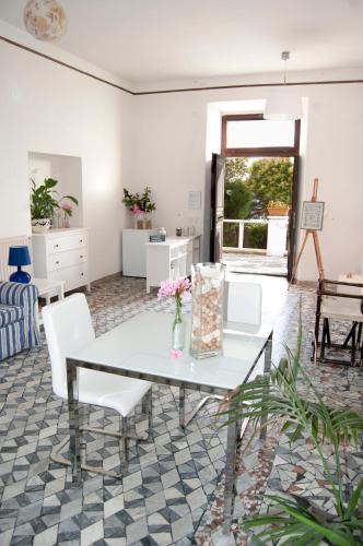 Maison De Revel 2