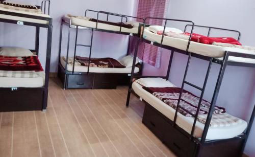 1 twin bed