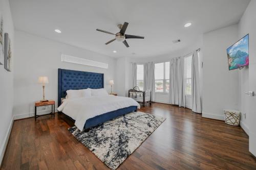 **Texas Medical Center ** Downtown ** NRG ** Minute Maid ** Toyota Center in Houston, USA