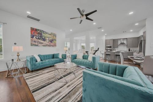 **Texas Medical Center ** Downtown ** NRG ** Minute Maid ** Toyota Center in Houston, USA