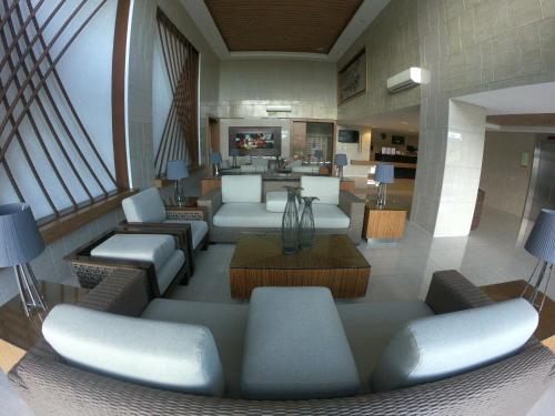 Breezy Nest Staycation at Wind Residences Tagaytay - 로비