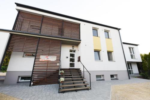  Suri Bau Apartman in Mosonmagyaróvár