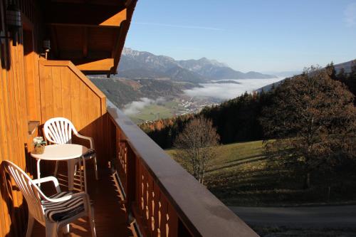 Balcony/terrace, Ski In- Ski Out - Haus Stocker - direkt an der Skipiste by Schladmingurlaub in Rohrmoos