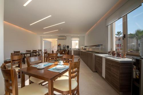 Restoranas, Gt Beach Hotel in Platanias